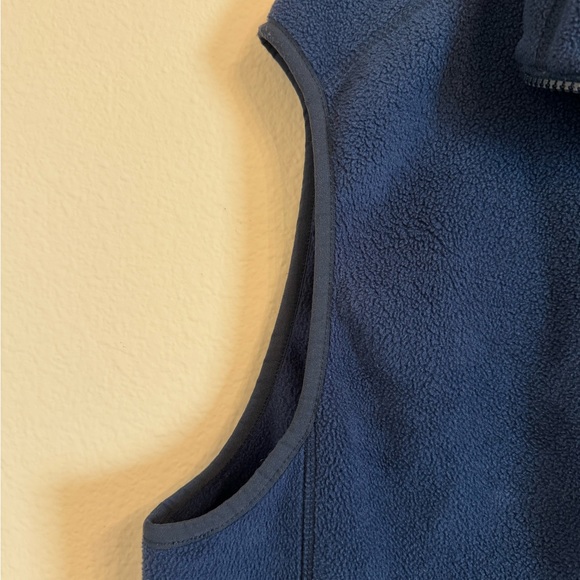 Vineyard Vines Men’s navy Medium Sweater Fleece Vest - Picture 5 of 15